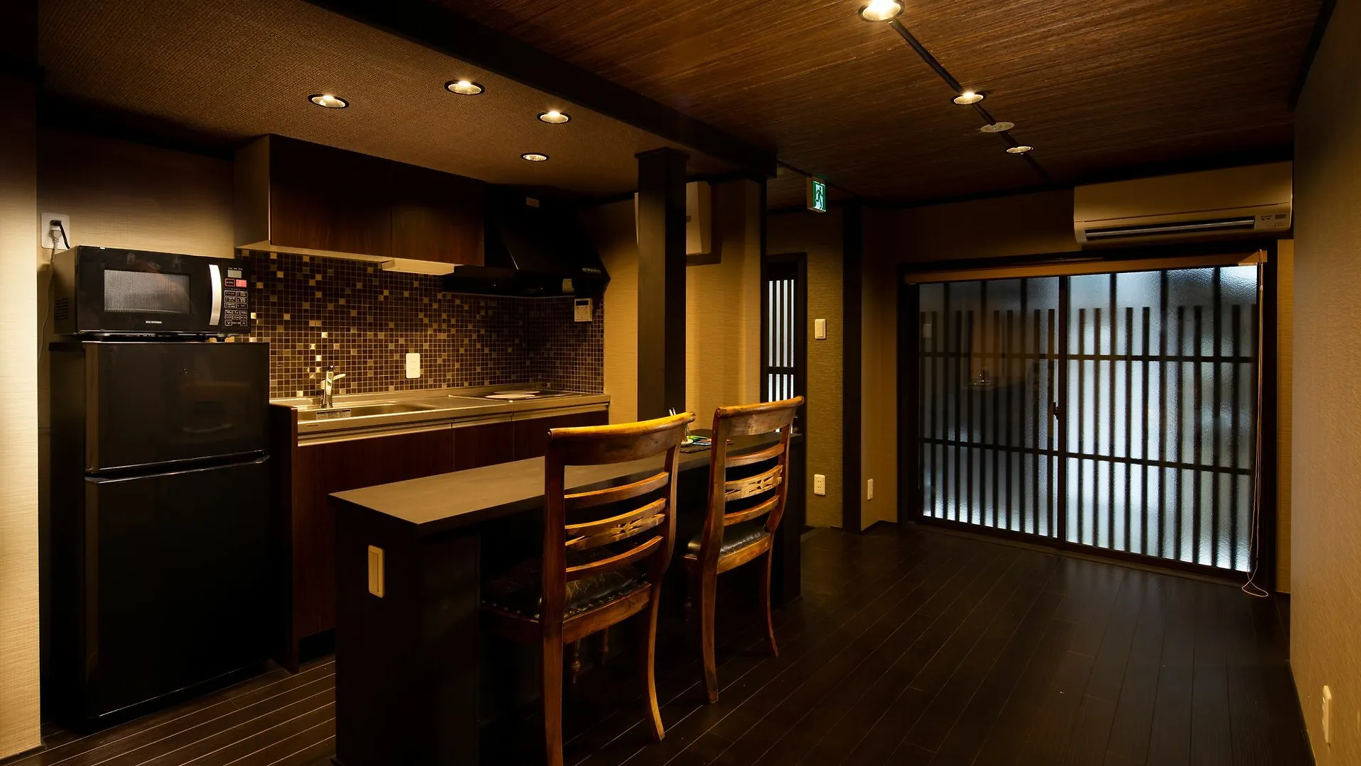 Tsumugi Shimabaraomon Bettei Villa Kyoto 0*,